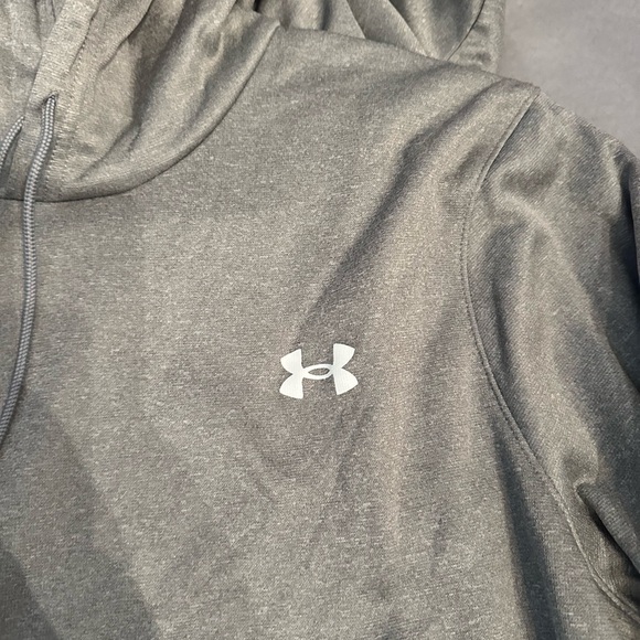 Under Armour Men’s Size Medium Gray Hoodie - EUC - Picture 2 of 3